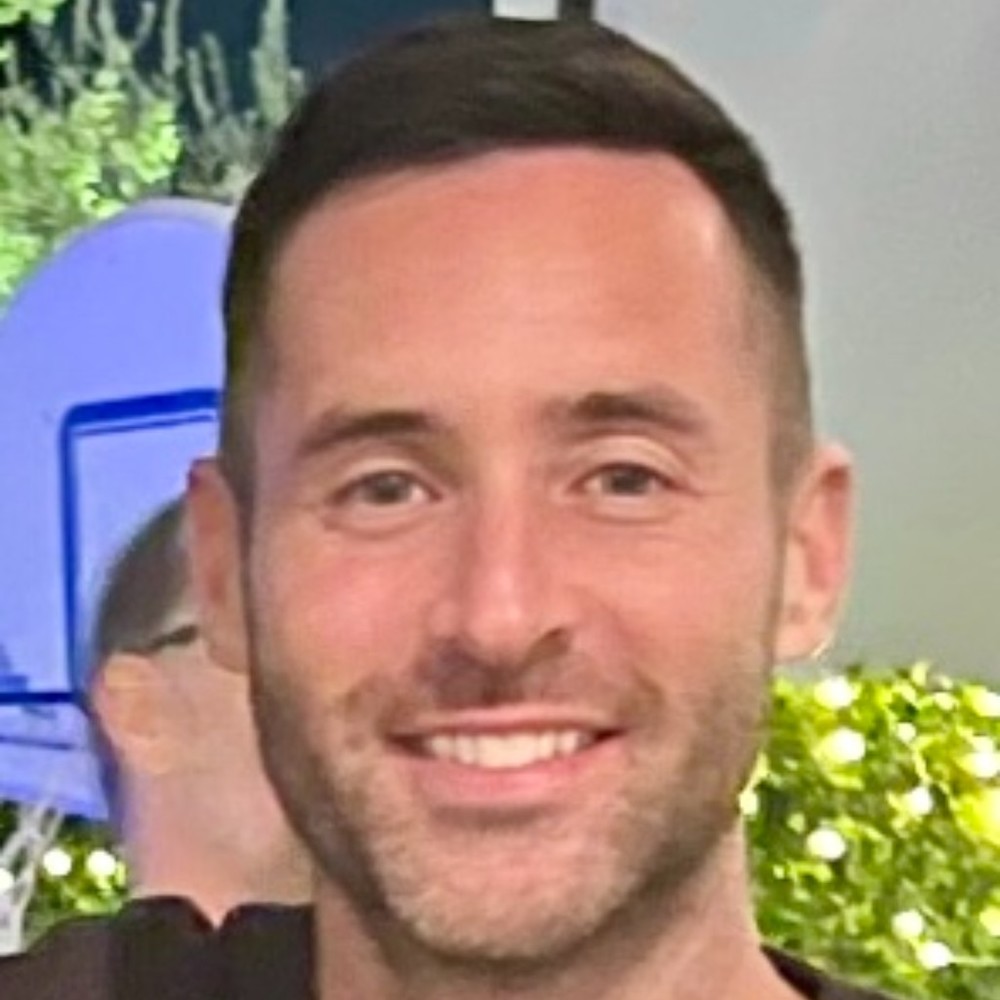 Meet your Posher, Jason